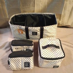 Petunia Pickle Bottom stroller caddy